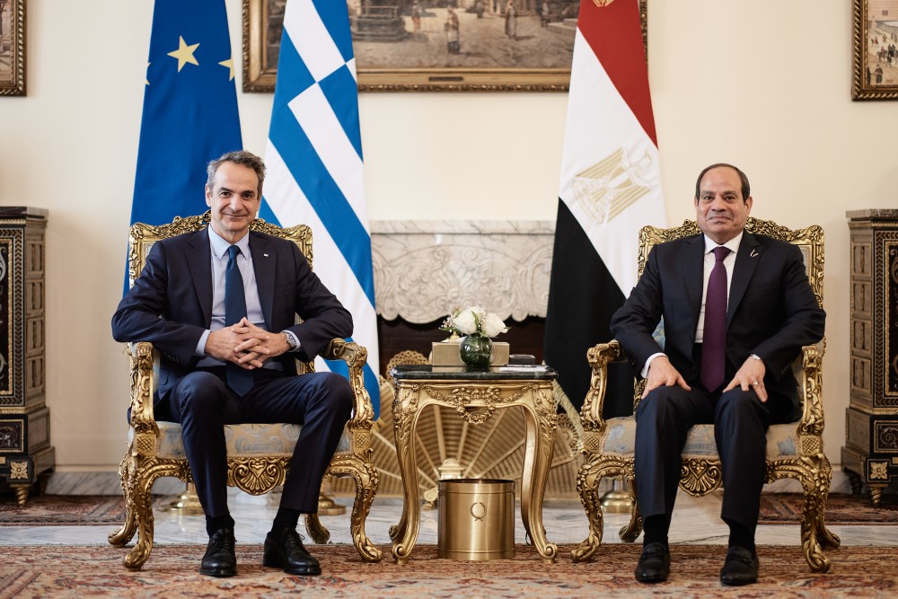 Στην Αθήνα ο Αλ Σίσι: η ηλεκτρική διασύνδεση Ελλάδας-Αιγύπτου στη συνάντηση με Μητσοτάκη