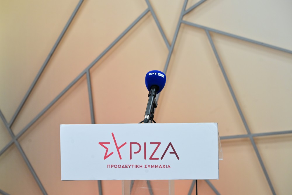 ΣΥΡΙΖΑ: «πέφτει» για να πάρει… φόρα