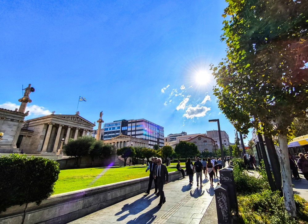 Ναι στην αξιολόγηση, στην άρση μονιμότητας και στις διαγραφές φοιτητών λένε οι πολίτες
