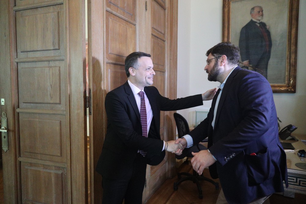 Συνεχίζεται η «ανίερη» συμμαχία ΠΑΣΟΚ - ΣΥΡΙΖΑ στον Δήμο Αθηναίων