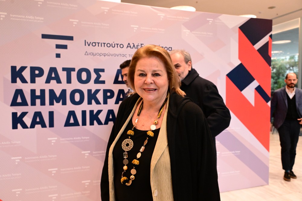 Η κεντροαριστερά ξαναζυμώνει... αλλά το ζυμάρι δεν φουσκώνει