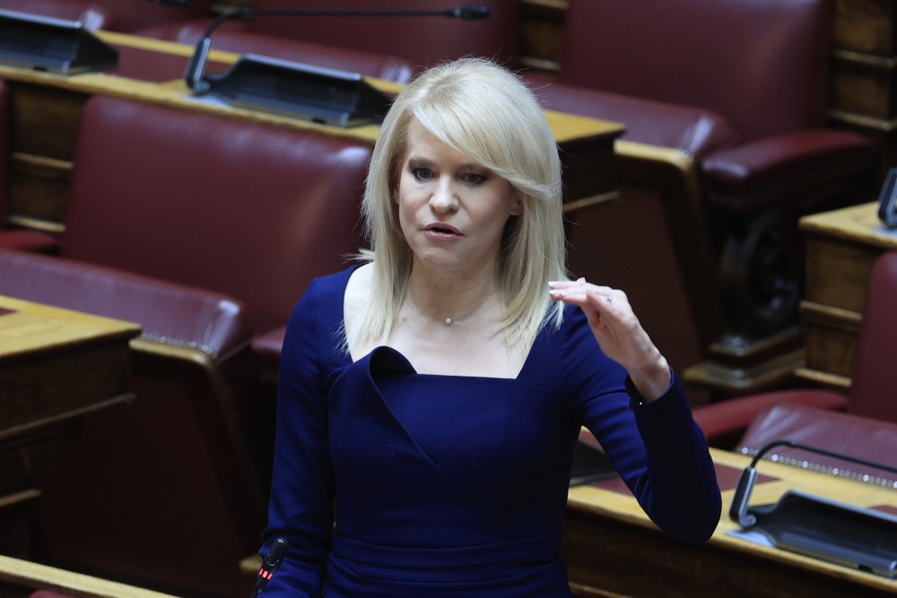 Τζάκρη για ΣΥΡΙΖΑ-Νέα Αριστερά: Ένωση του 4% με το 0,2% για χάρη 4 προσώπων (video)