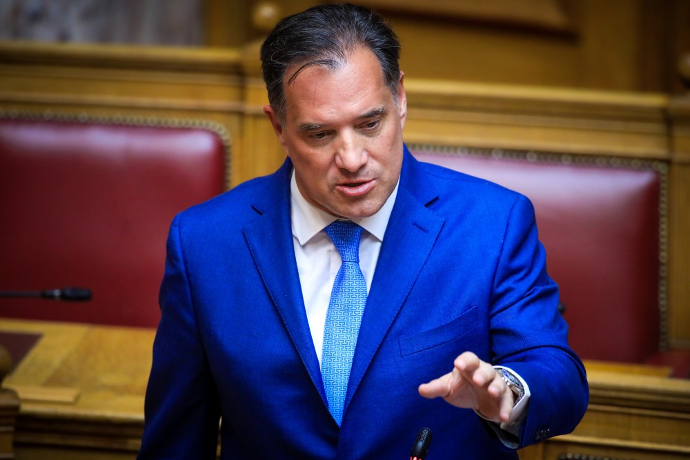 Γεωργιάδης για το ηλεκτρονικό βραχιολάκι: Το ΕΣΥ αλλάζει και γίνεται καλύτερο