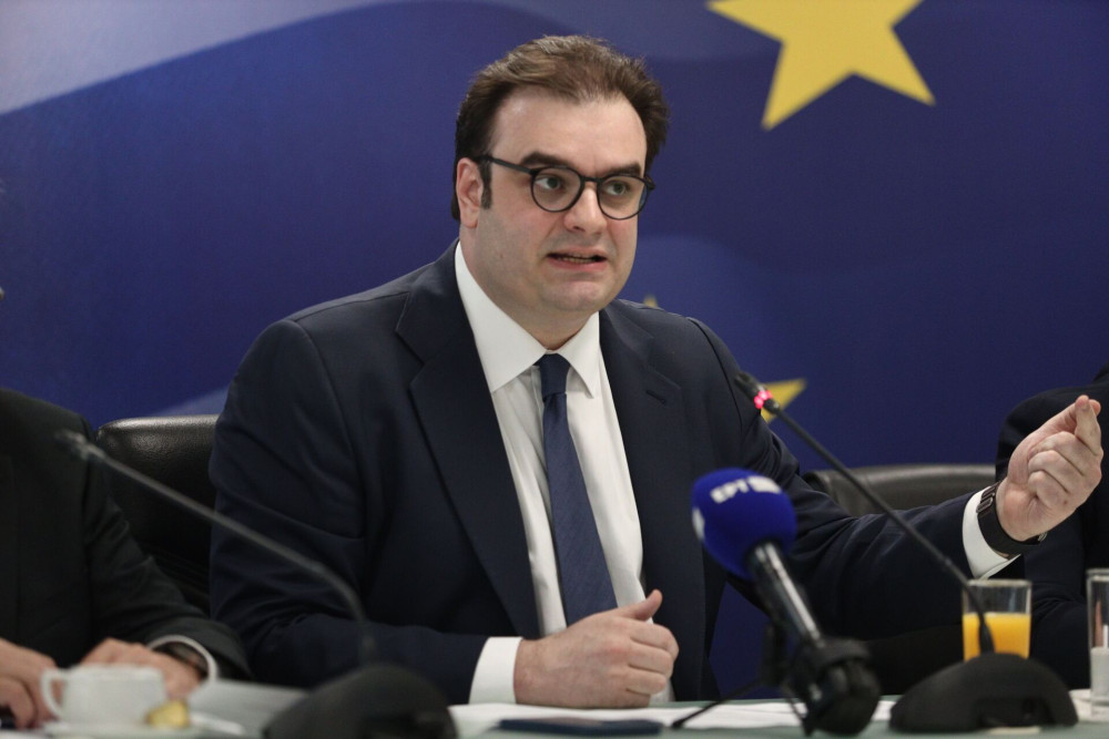 Κυριάκος Πιερρακάκης προς εμπόρους: Η δουλειά της πολιτείας είναι να αφαιρεί εμπόδια