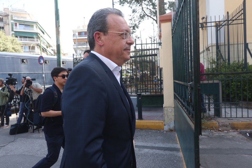 Ο Φάμελλος φοβάται την Ομάδα της Αλήθειας