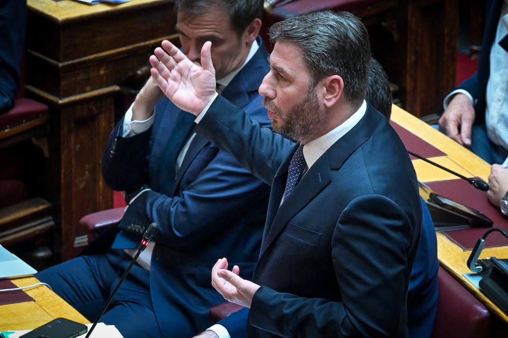 Μαθήματα... σοβαρής αντιπολίτευσης από τον Ανδρουλάκη: καταστροφολογεί και με την εκπαίδευση