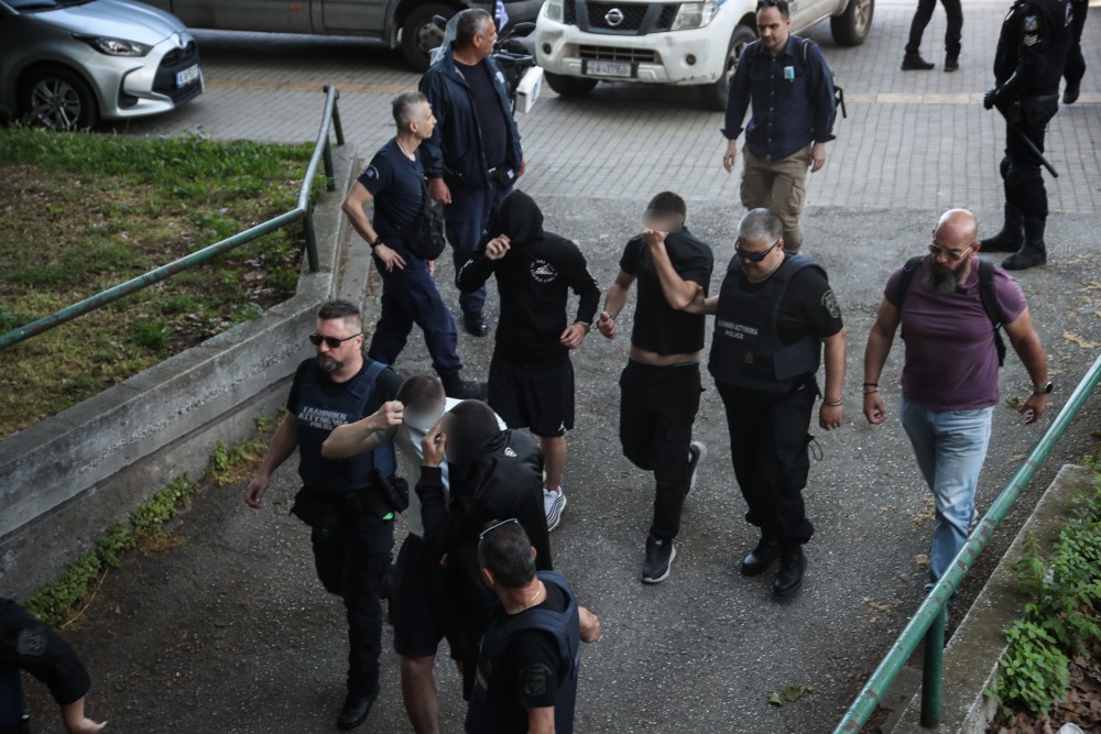 Απολογούνται άλλα 14 μέλη της ακροδεξιάς συμμορίας «Εθνικιστική Νεολαία Θεσσαλονίκης»