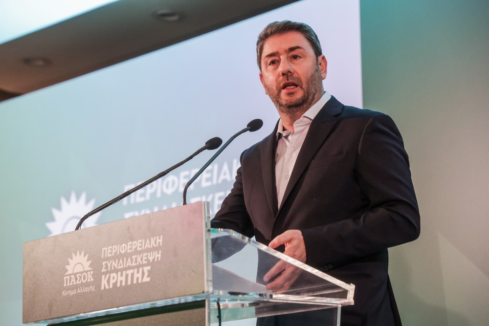 Η νέα γραμμή Ανδρουλάκη για την πτώση του ΠΑΣΟΚ: Φταίνε οι δημοσκόποι, όχι εμείς