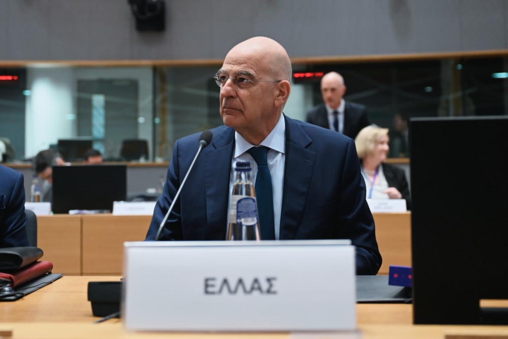 Δένδιας στο Συμβούλιο Εξωτερικών Υποθέσεων της ΕΕ: Όχι σε κράτη-ταραξίες στο ReArm Europe