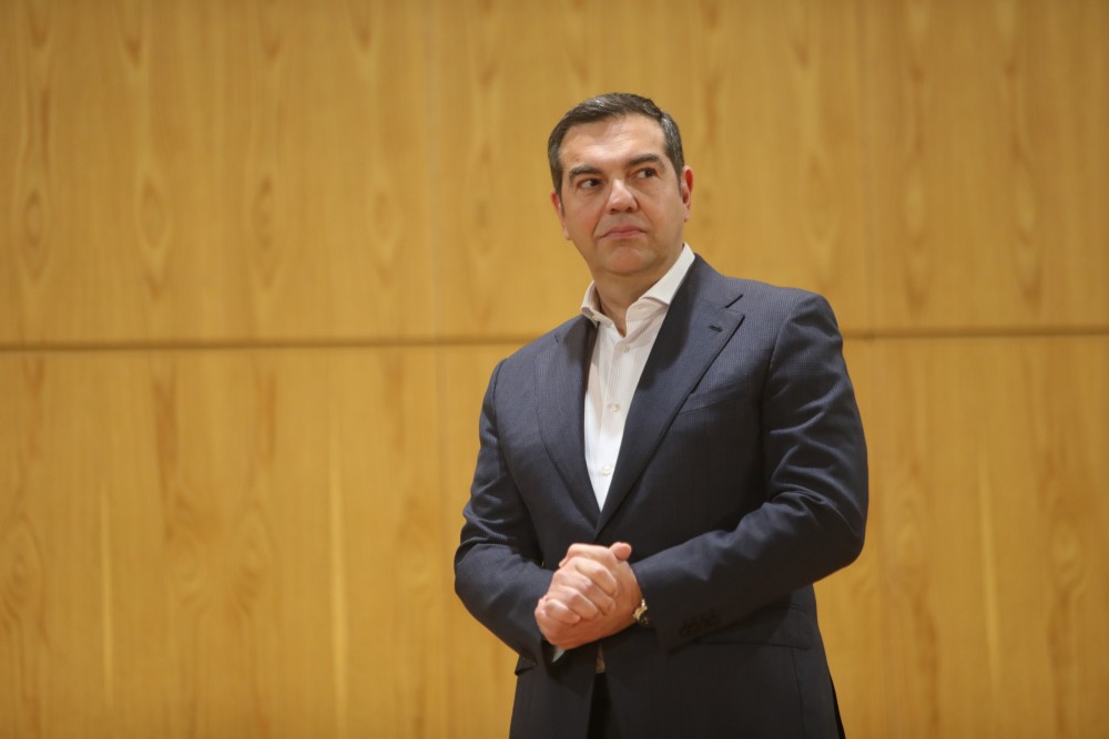 Ο Τσίπρας μετράει δυνάμεις για τη μεγάλη επιστροφή