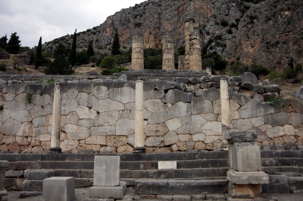 Πέθανε ο αρχαιολόγος και καθηγητής Πάνος Βαλαβάνης: Το σπουδαίο έργο του - Συλλυπητήρια δήλωση Μενδώνη