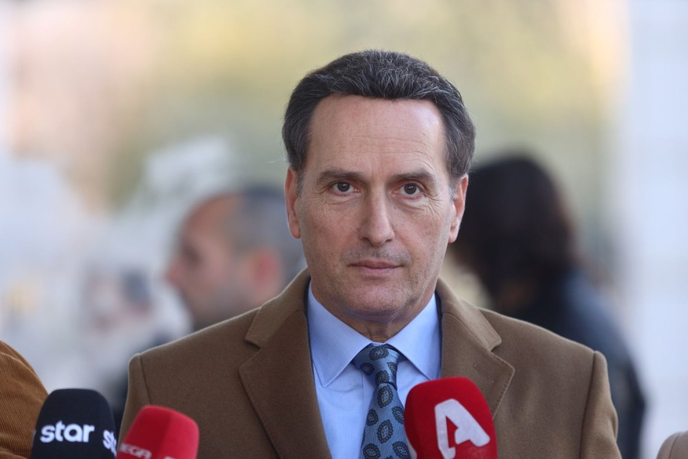 Δημητρακόπουλος για προανακριτική: Τεράστιο νομικό λάθος του ΠΑΣΟΚ - Κάποιος να το πει στον Ανδρουλάκη (video)