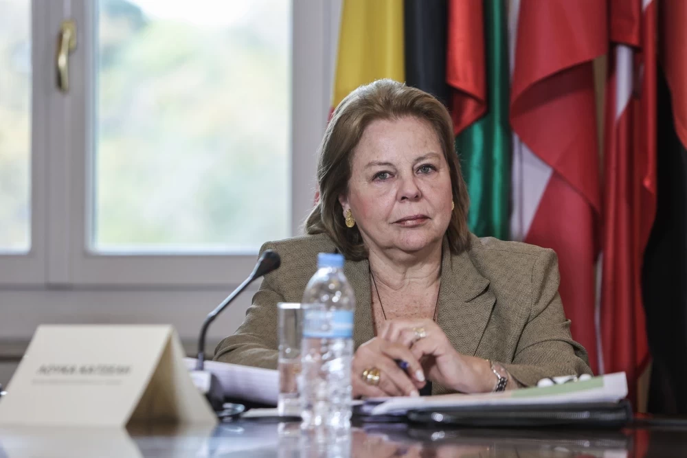 Συναγερμός σε ΣΥΡΙΖΑ και ΠΑΣΟΚ για τις κινήσεις Κατσέλη: Η υπονόμευση και ο ρόλος Τσίπρα