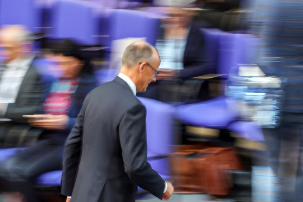 Γερμανία: δεύτερος γύρος το απόγευμα για την εκλογή καγκελάριου