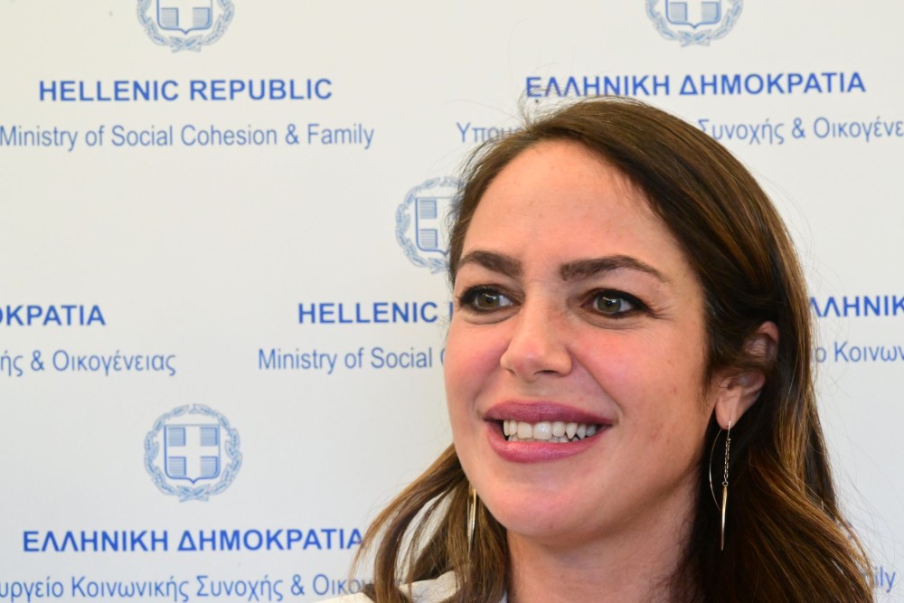 Μιχαηλίδου σε αντιπροσωπεία UNICEF: Χτίζουμε δίχτυ προστασίας για το παιδί και στήριξης για τον γονιό