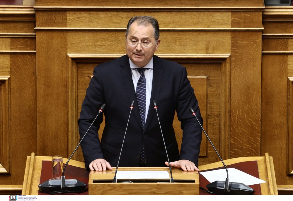 Γιώργος Στύλιος για τα 3 χρόνια «Μανιφέστο»: Μιλά τη γλώσσα της αλήθειας, με λόγο καθαρό και ματιά διεισδυτική