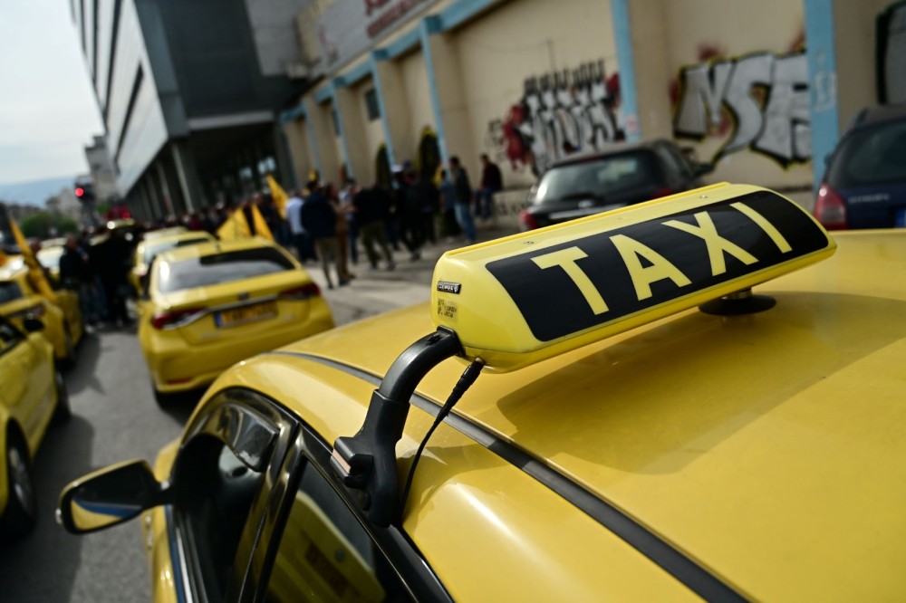 Χυδαιότητες Λυμπερόπουλου κατά Κυρανάκη: αρνείται τη μείωση κομίστρου και ανακοινώνει 48ωρη απεργία