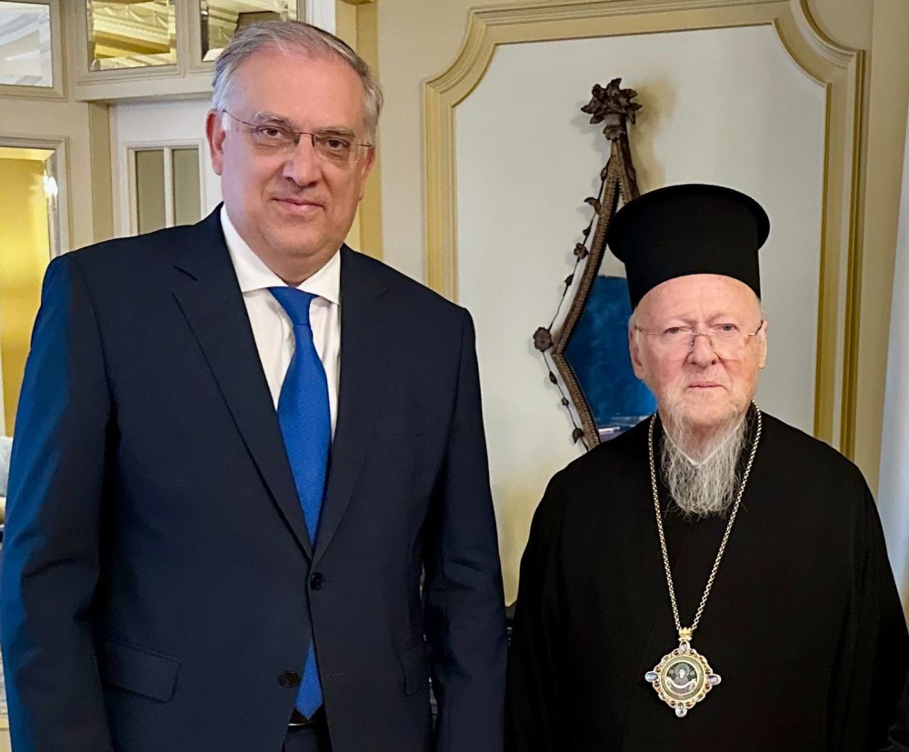 Συνάντηση Θεοδωρικάκου με τον Οικουμενικό Πατριάρχη Βαρθολομαίο - Τι συζήτησαν