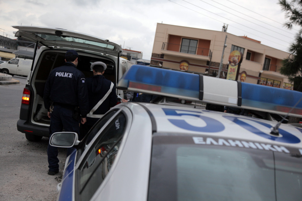 Κακουργηματική δίωξη στον αστυνομικό TikToker για διακίνηση ναρκωτικών