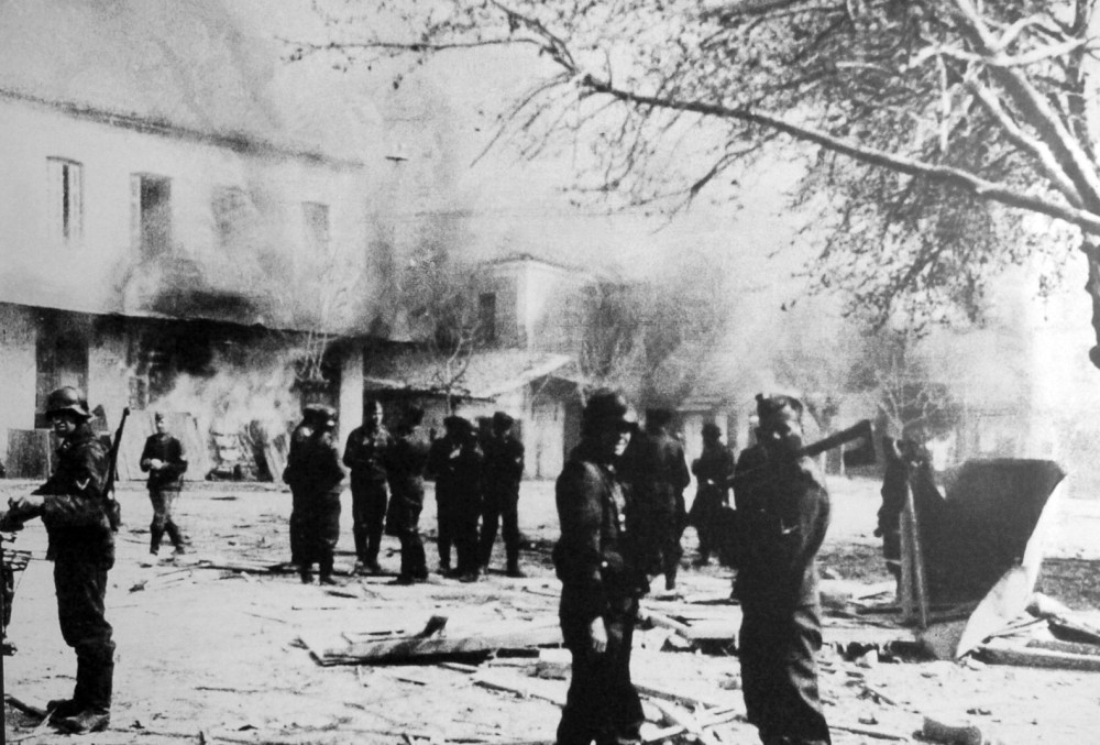 Σαν σήμερα το 1944 θυσιάστηκαν 101 πατριώτες στα Διαβατά - Μια αιώνια πληγή και φλόγα