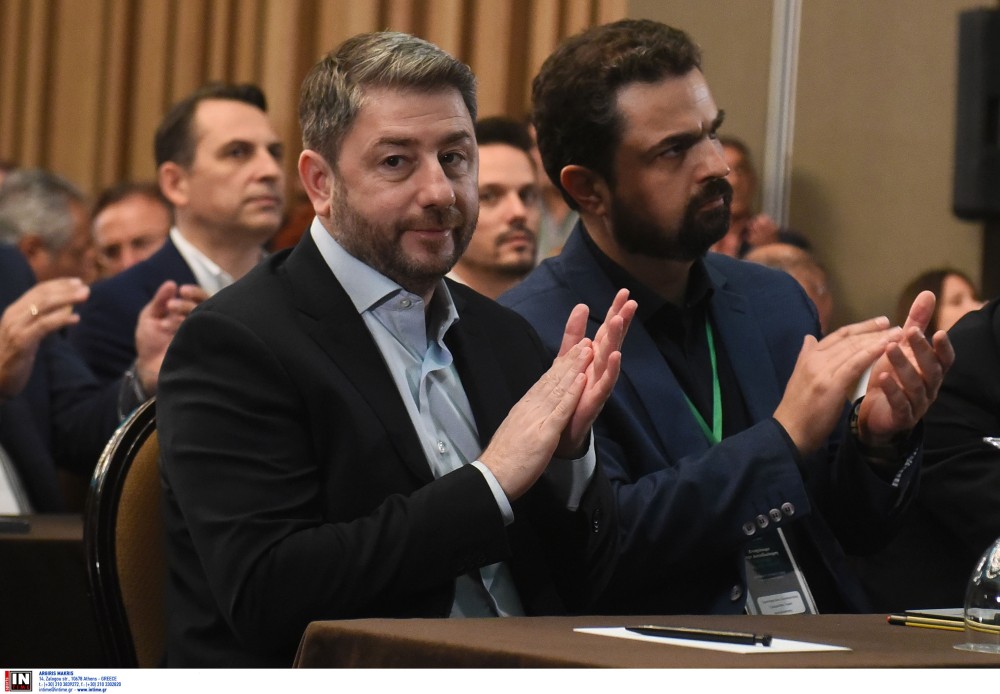 Ο θυμωμένος Ανδρουλάκης ξαναχτυπά: καταστροφολογία και πόλεμος με την… ολιγαρχία