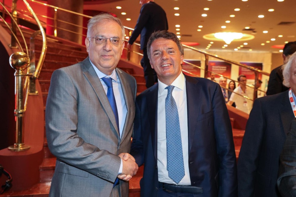 Η συνάντηση του Τάκη Θεοδωρικάκου με τον Ματέο Ρέντσι (video)