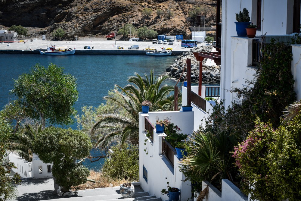 ΚΕΚΡΟΨ: εξόφληση δανείων, αλλά με ζημίες