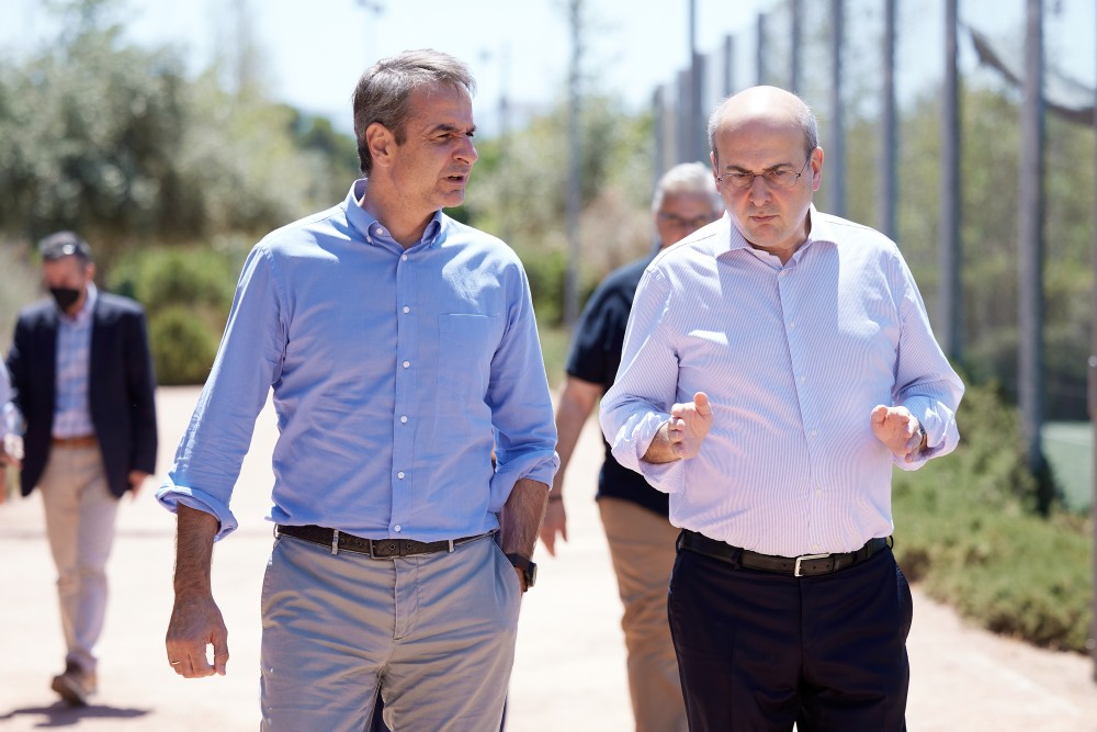 Η ανεργία των νέων έχει διπλό... μήνυμα