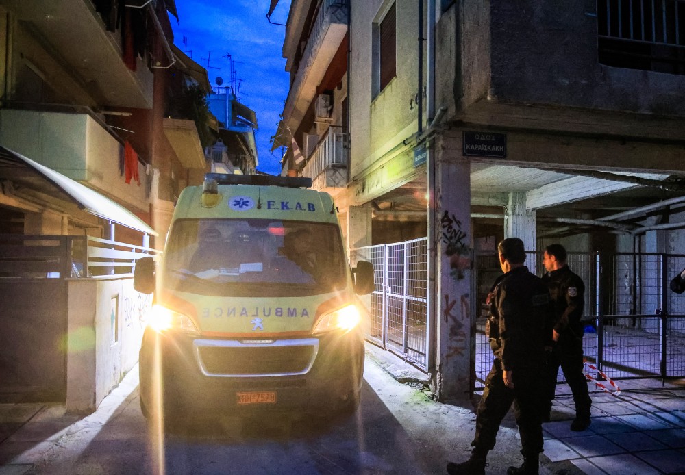 Πλήρωμα ασθενοφόρου έκλεψε καρδιογράφο από νοσοκομείο στη Θεσσαλονίκη