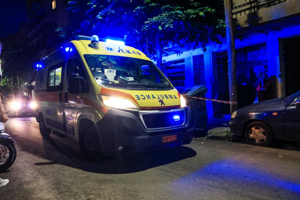 Τραγωδία στου Ζωγράφου: 64χρονη σκοτώθηκε όταν παρασύρθηκε από μηχανή