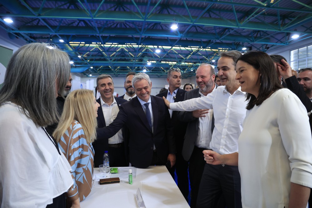 Στην 44η «Ημέρα Καριέρας» ο Κυριάκος Μητσοτάκης (photos)