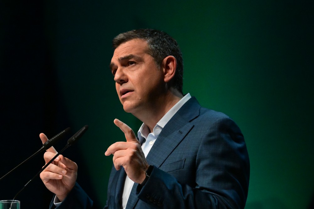 Ο Τσίπρας της συγκυβέρνησης με τους ΑΝΕΛ μιλάει για προοδευτισμό