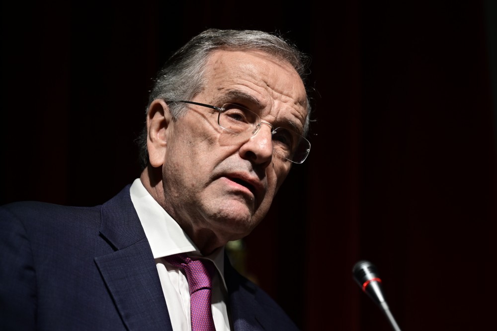 Σαμαράς… μαινόμενος, με κορώνες και fake news