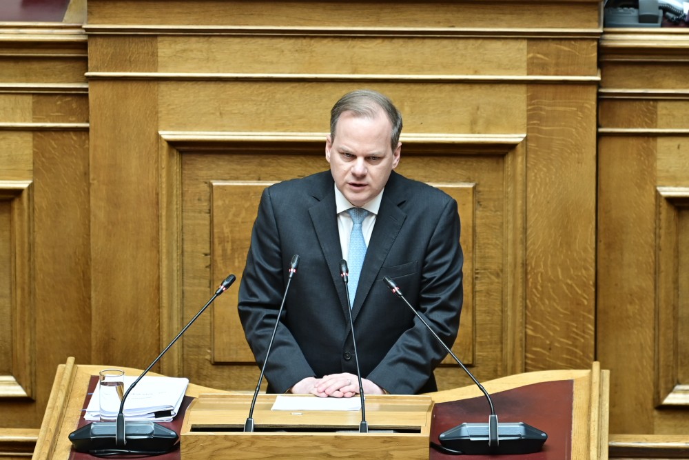 Βουλή-Καραμανλής: Θέτω τον εαυτό μου ενώπιον της δικαιοσύνης - Τι απάντησε για όσα του καταλογίζονται
