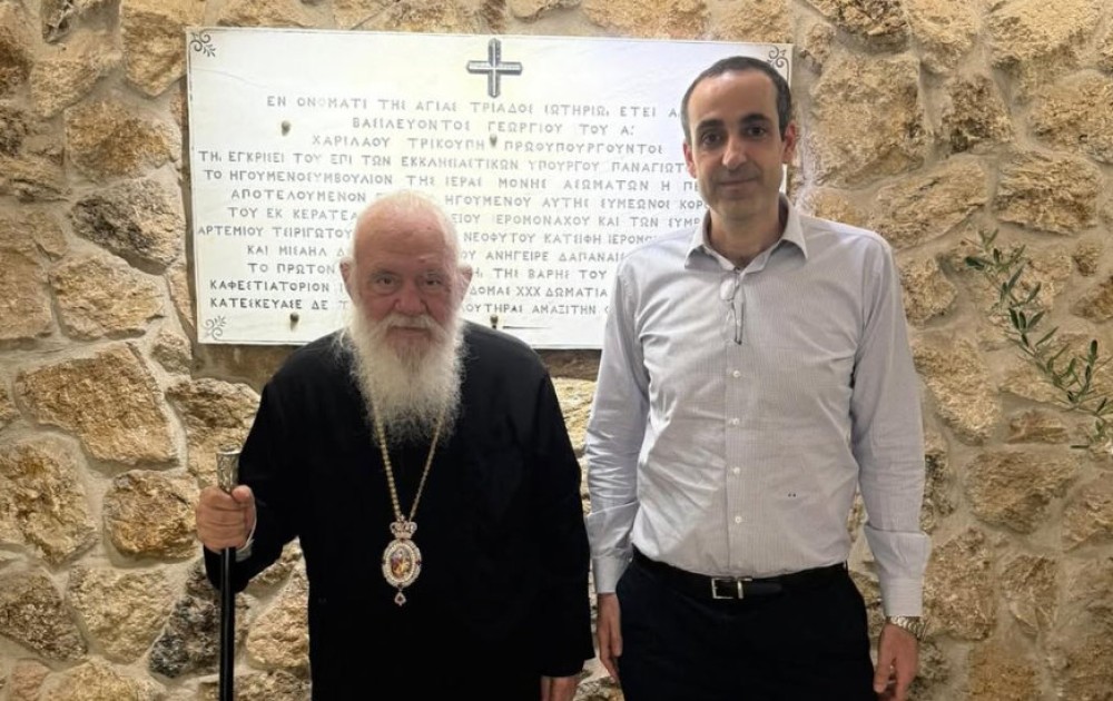 Δείπνο αρχιεπισκόπου Ιερώνυμου με Γρηγόρη Δημητριάδη