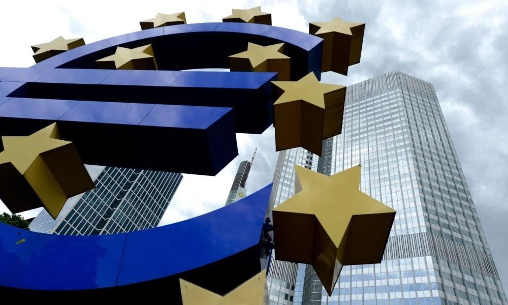 ΕΚΤ: προ των πυλών νέα μείωση επιτοκίων - Σε τροχιά περαιτέρω αποκλιμάκωσης ο πληθωρισμός