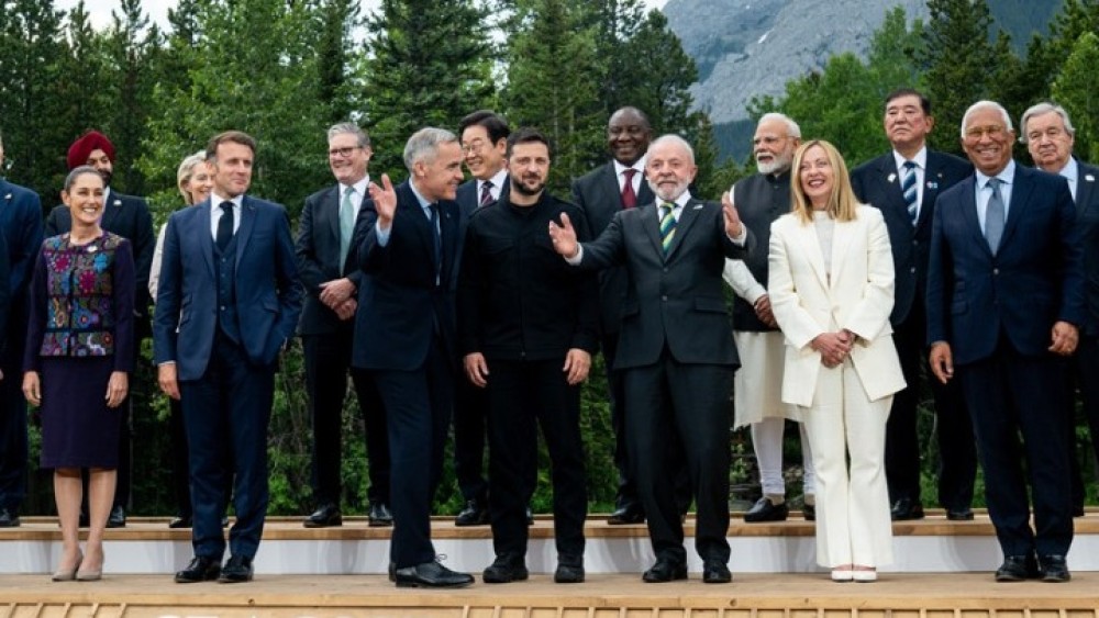 Ομάδα των Έξι η... «G7» - Μήνυμα στήριξης στην Ουκρανία μετά την εσπευσμένη αναχώρηση του Τραμπ