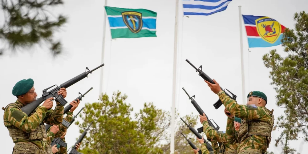 Ετήσιο μνημόσυνο πεσόντων ιερολοχιτών και καταδρομέων στο Καβούρι (photos)