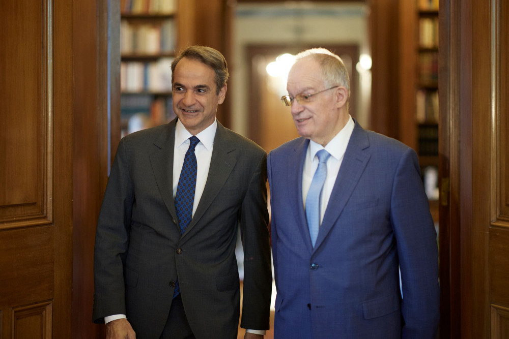 Συνάντηση Μητσοτάκη με Τασούλα στο Προεδρικό Μέγαρο