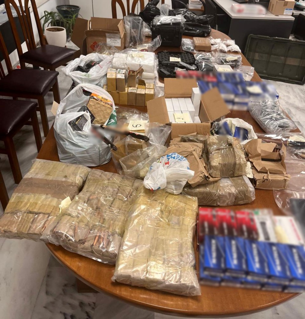 Εξαρθρώθηκε συμμορία που διακινούσε ναρκωτικές ουσίες στη Μύκονο