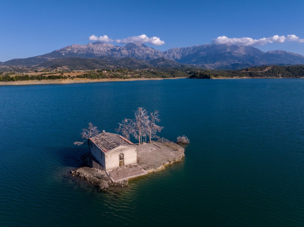 FT: καμπανάκι Κομισιόν σε κράτη-μέλη για τα αποθέματα νερού - Μειώστε 10% την κατανάλωση