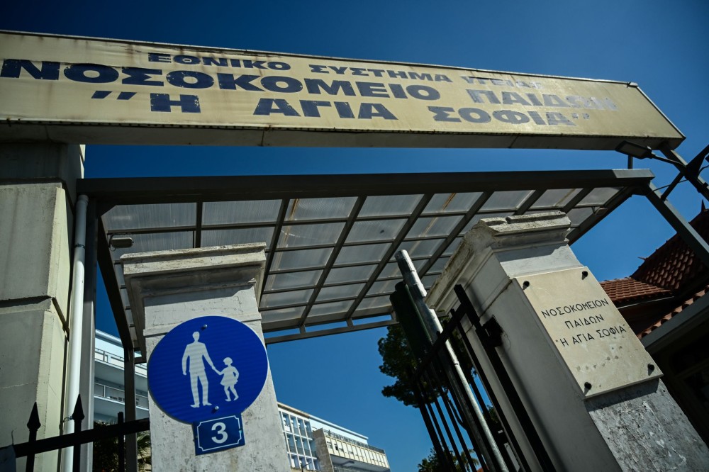 Καλλιθέα: πώς συνέβη το δυστύχημα με την 7χρονη - Σκηνές αρχαίας τραγωδίας στο νοσοκομείο, μαρτυρίες
