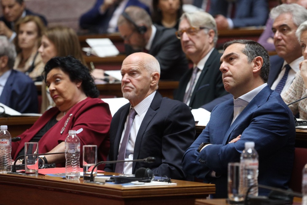 Όπου λαλούν πολλοί κοκόροι: οι νυν και οι πρώην αρχηγοί της αντιπολίτευσης