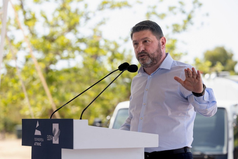 Χαρδαλιάς: Παραδίδουμε στους δήμους της Αττικής 65 υπερσύγχρονα ηλεκτρικά απορριμματοφόρα (photos)