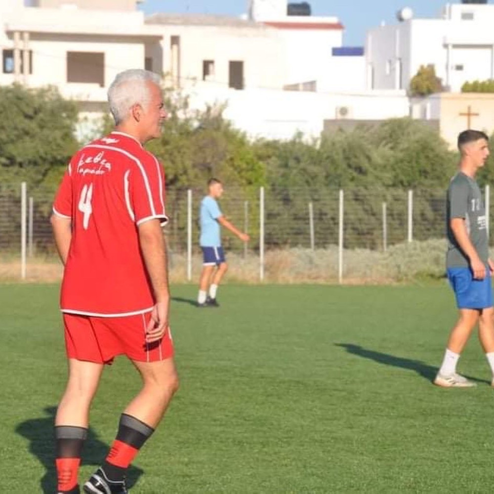 «Εγώ νόμιζα πως κορνάρεις για το ποδόσφαιρο, Μάκη…»
