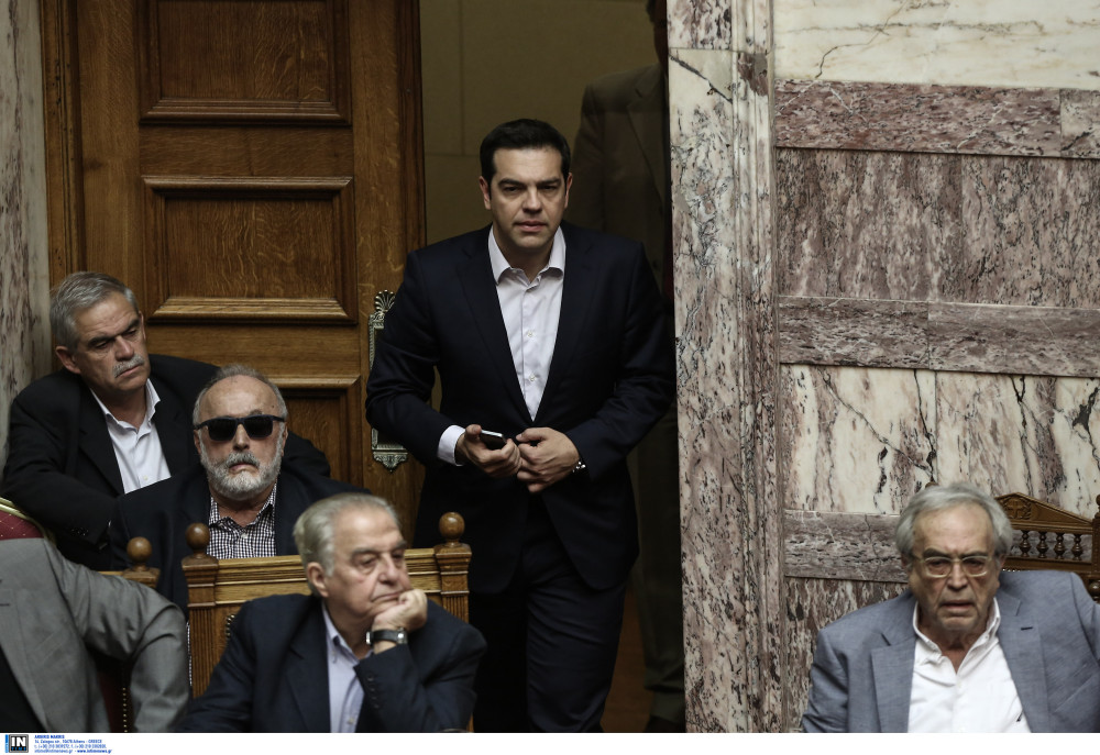 Δέκα χρόνια μετά την μπλόφα, ο τζογαδόρος θέλει ρεβάνς