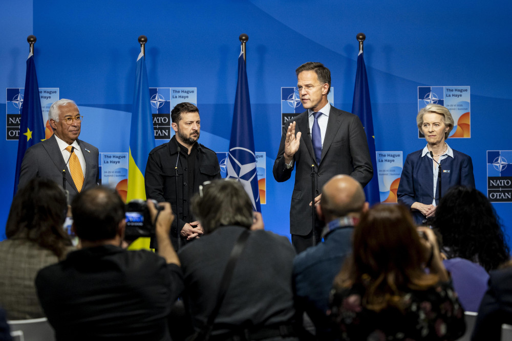 Φον ντερ Λάιεν:  «Η Ευρώπη της άμυνας έχει επιτέλους ξυπνήσει» - 650 δισ. για τον επανεξοπλισμό ως το 2030