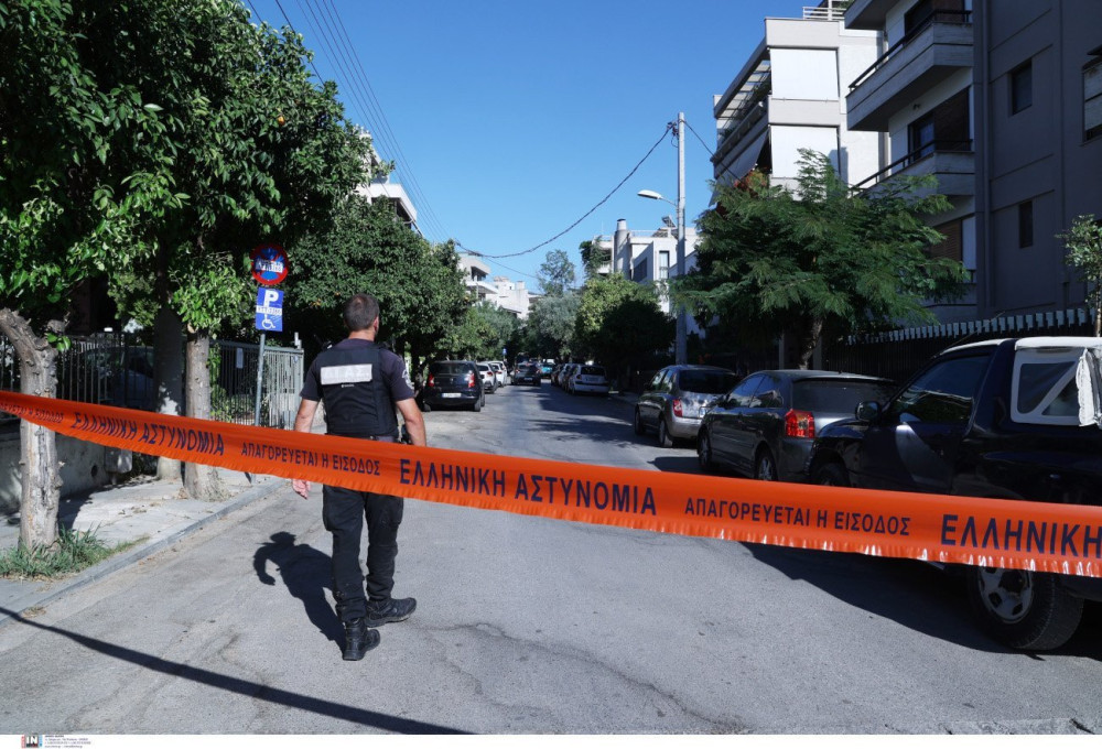 Όταν πυροβολούν τη φωνή - κι εσύ κάνεις πως δεν ακούς