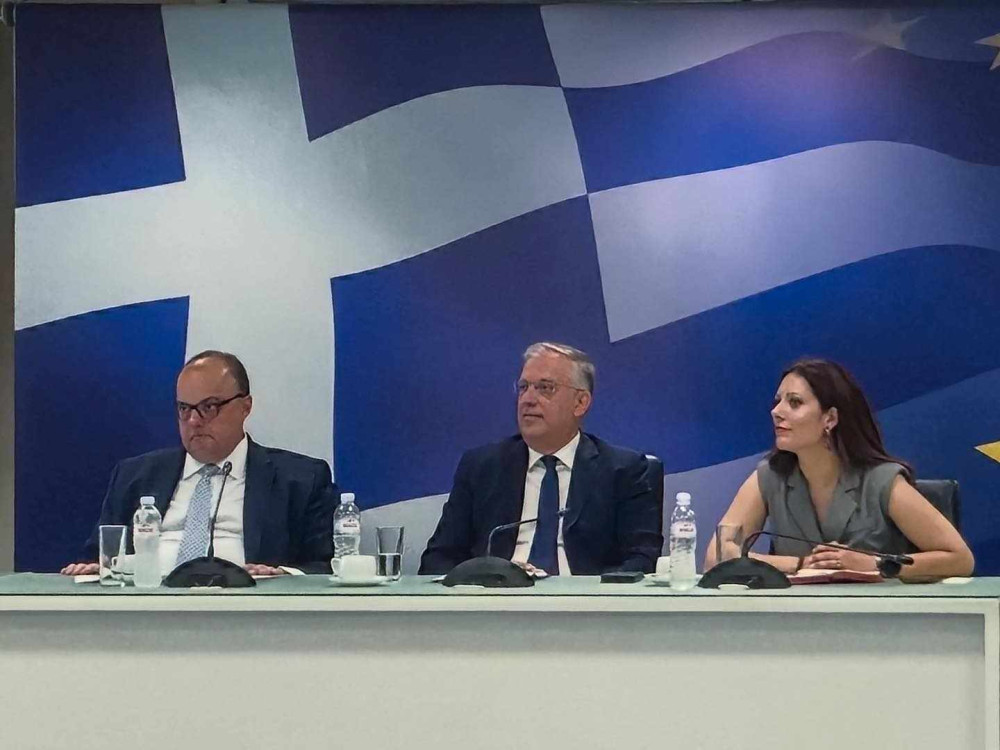 Τάκης Θεοδωρικάκος: Ενισχύουμε και διευκολύνουμε τις παραγωγικές επενδύσεις των γαλλικών εταιρειών