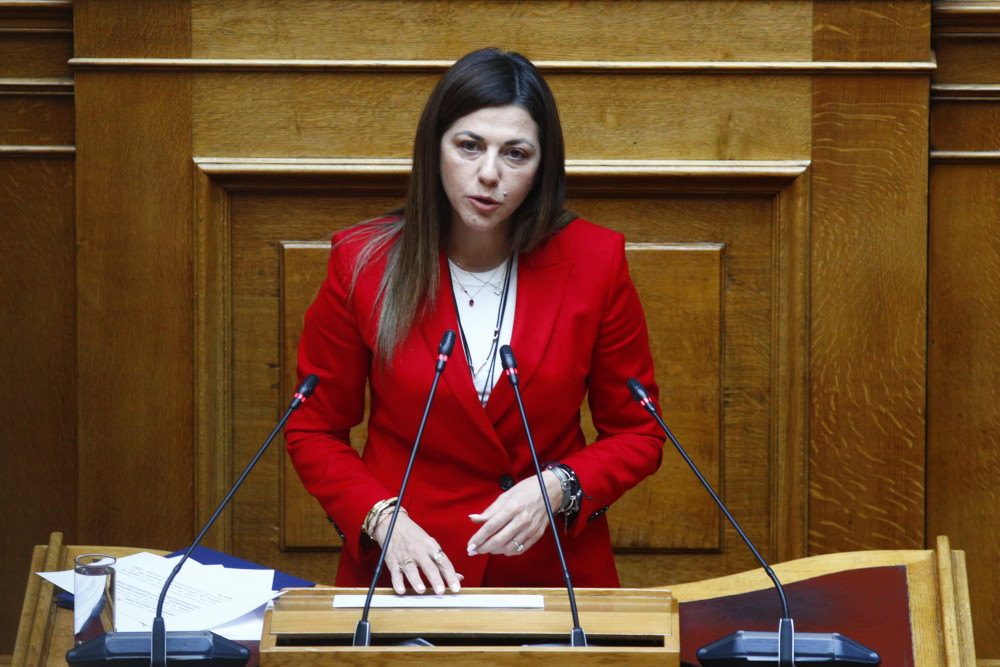 Ζαχαράκη για Πανελλαδικές: Αποκλίσεις στις βάσεις – Τον Σεπτέμβριο τα πρώτα Μη Κρατικά Πανεπιστήμια